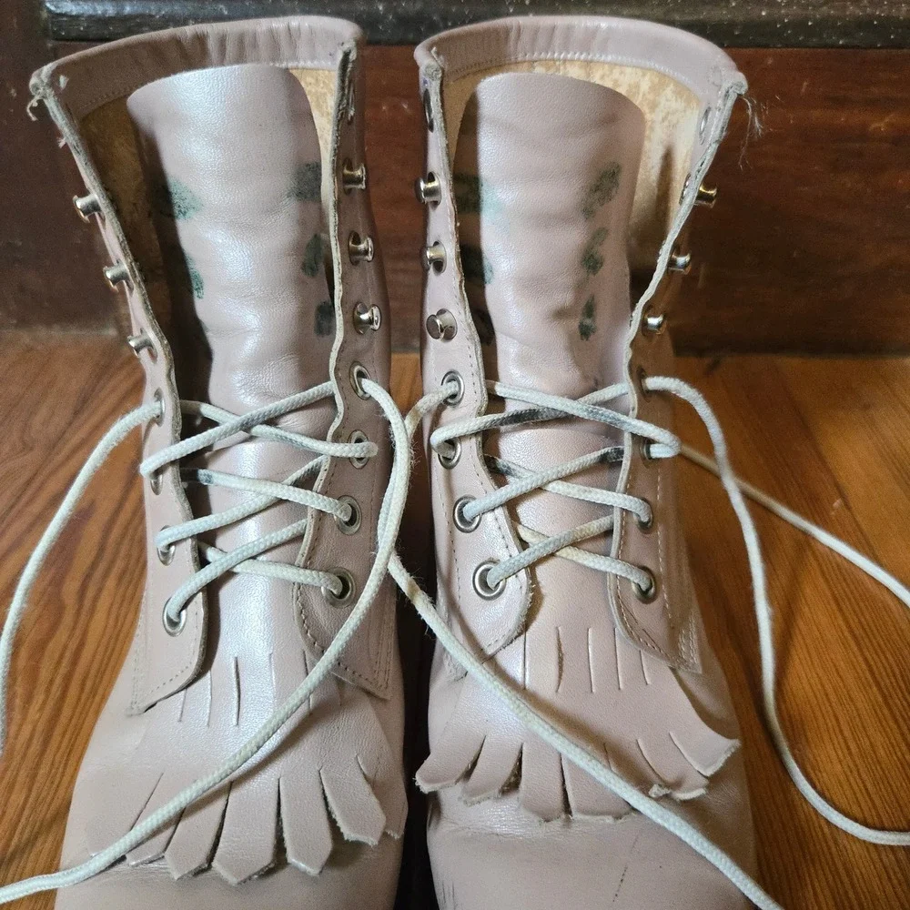 Justin Boots order by